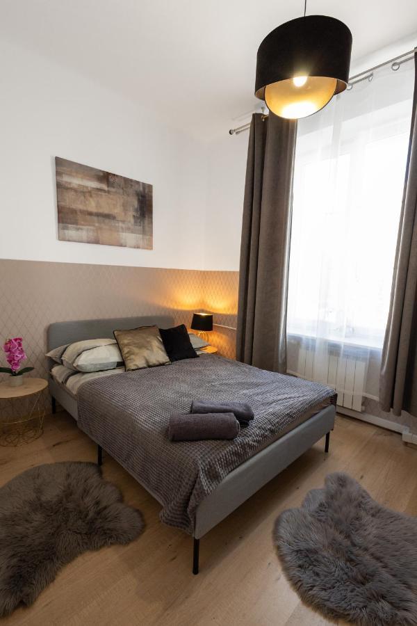 Clicktheflat Aleje Niepodleglosci Center Apart Rooms Varšava Exteriér fotografie